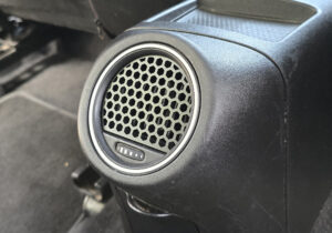 Alfa Romeo Giulietta Rear Vent Stainless Steel Replacement Grille, Cover - Matt Black